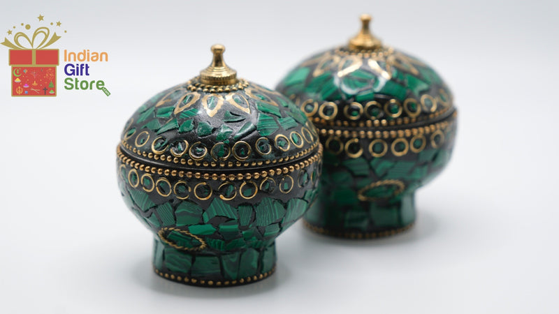 Sindoor Circular Box Duo (Black & Gold)